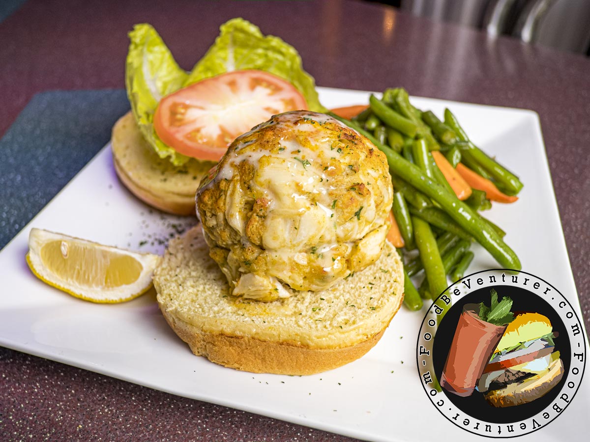 Luna Del Sea Crab Cake Sandwich