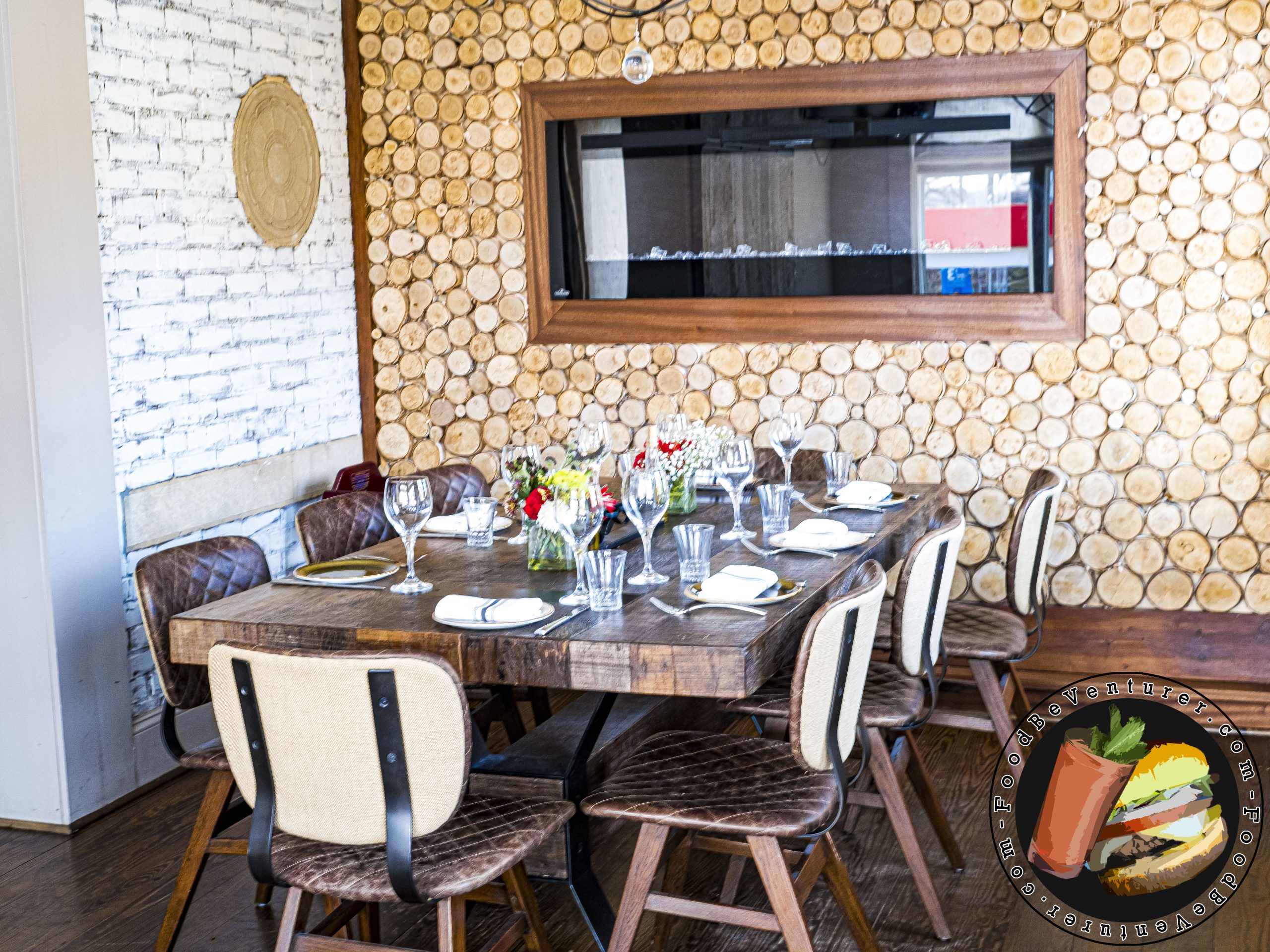 Lupo Verde Osteria Palisades NW DC table