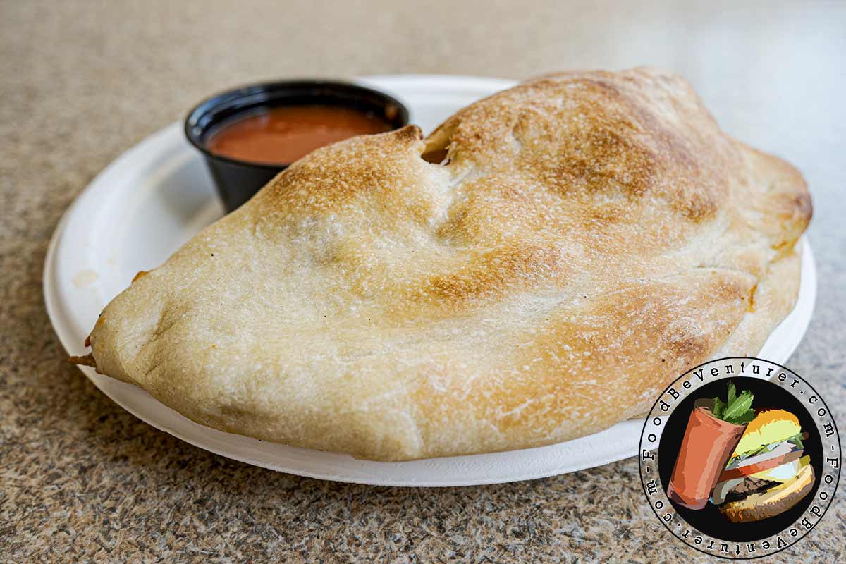 Mamma Lucia Iverson Mall Hillcrest Heights MD Calzone