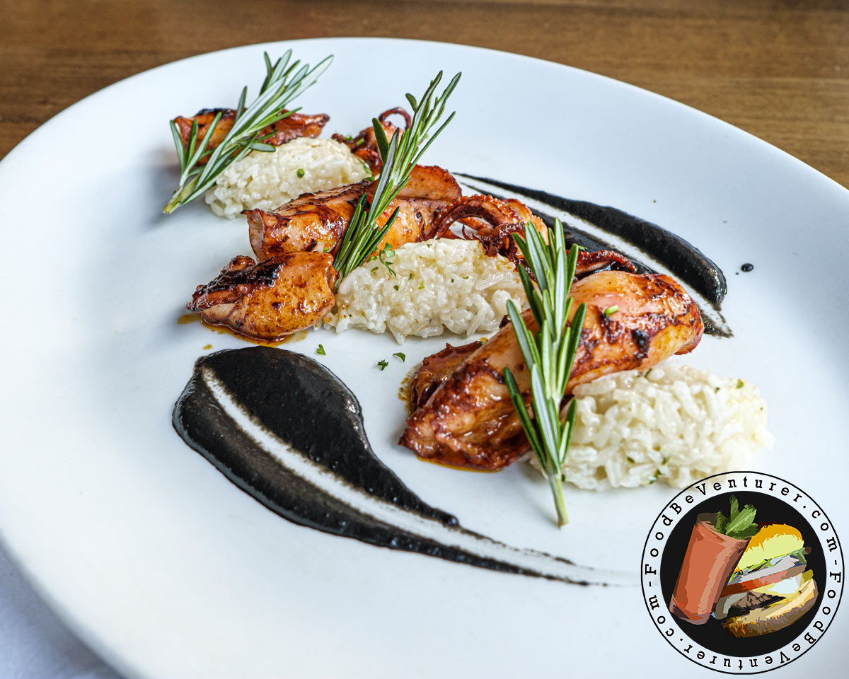 chaperones a la plancha on a plate